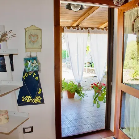 Beautiful Surrounded By Greenery Apartamento Chiaramonti